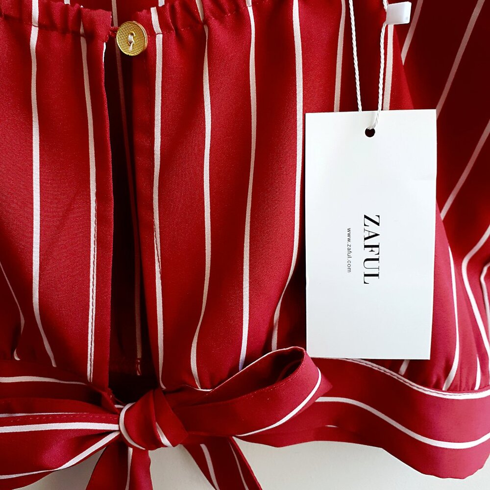 ZAFUL Bowknot Pinstripe Cut Out Cropped Tank Top in Red - Picture 5 of 11